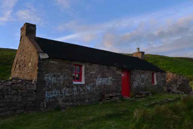 Strathan bothy