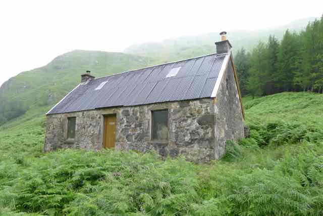 Glen Pean bothy